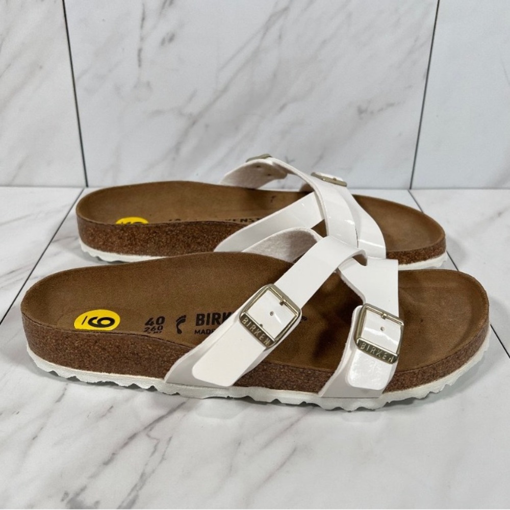 White Birkenstock Sandals size 9